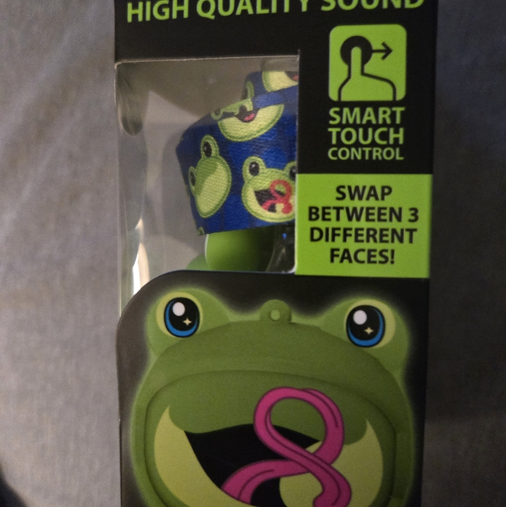 Gadget Gear Flip Budz Animal Flip Case TWS Wireless Ear Budz Free Lanyard Hp🔥🔥 - Picture 2 of 4